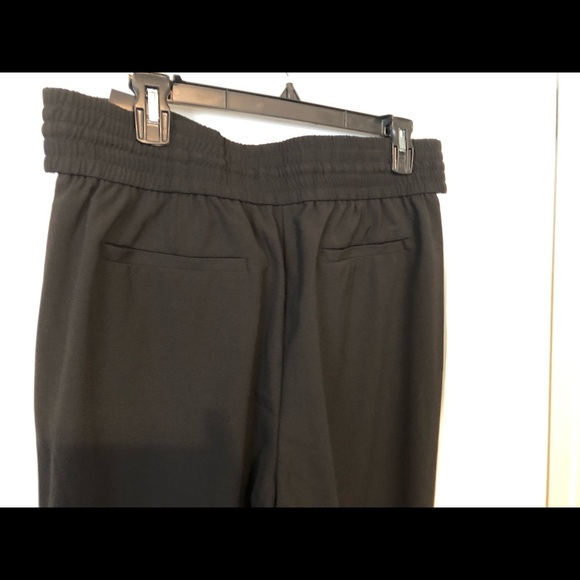NWT crop pants - Picture 4 of 5